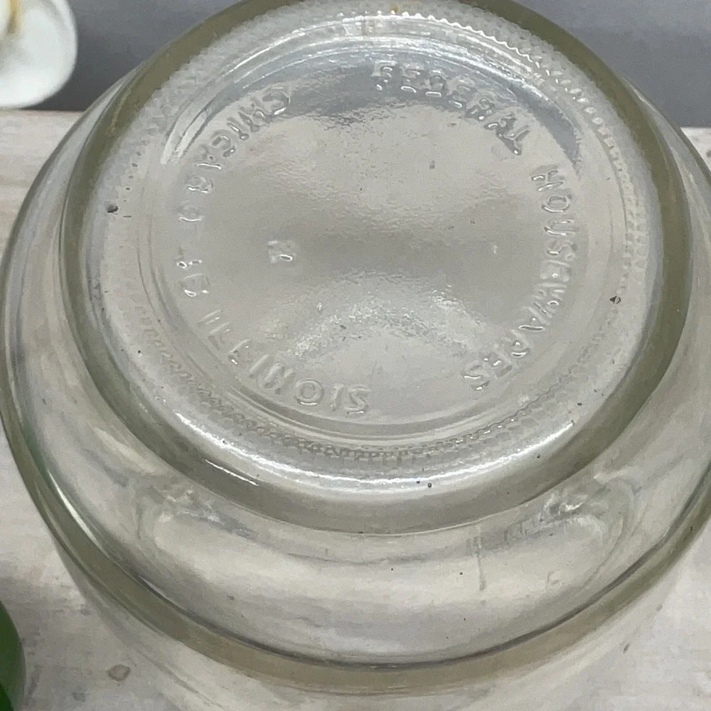 Federal Housewares Vintage Nut Chopper Green Glass Manual Grinder MCM